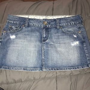 Light wash denim ripped skirt